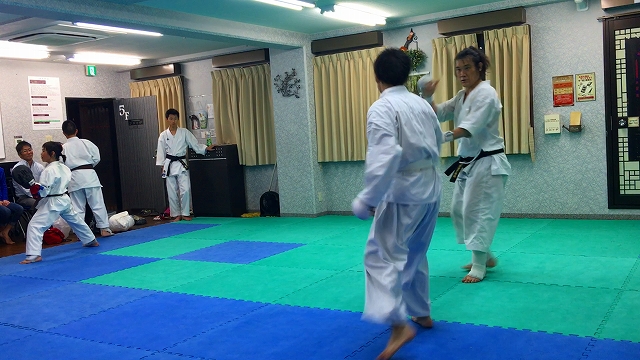 香川政夫師範の実兄の香川政義師範の空手道場　shotokan osaka karate kagawa masayoshi 　大阪府八尾市　東成区　大阪市　伝統流派　松濤館流　松涛連盟　 kagawa masayoshi