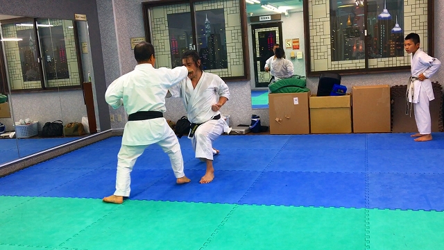 香川政夫師範の実兄の香川政義師範の空手道場　shotokan osaka karate kagawa masayoshi 　大阪府八尾市　東成区　大阪市　伝統流派　松濤館流　松涛連盟　