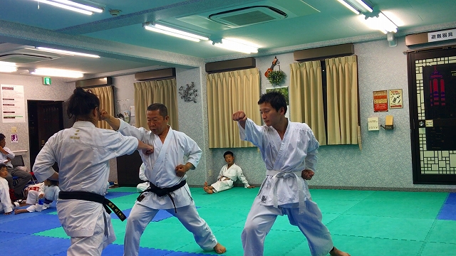 香川政夫師範の実兄の香川政義師範の空手道場　shotokan osaka karate kagawa masayoshi 　大阪府八尾市　東成区　大阪市　伝統流派　松濤館流　松涛連盟　 kagawa masayoshi