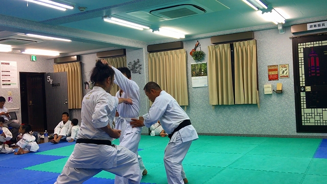 香川政夫師範の実兄の香川政義師範の空手道場　shotokan osaka karate kagawa masayoshi 　大阪府八尾市　東成区　大阪市　伝統流派　松濤館流　松涛連盟　 kagawa masayoshi