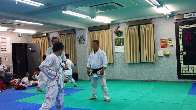 香川政夫師範の実兄の香川政義師範の空手道場　shotokan osaka karate kagawa masayoshi 　大阪府八尾市　東成区　大阪市　伝統流派　松濤館流　松涛連盟　 kagawa masayoshi