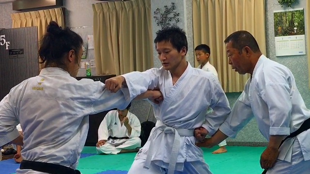 香川政夫師範の実兄の香川政義師範の空手道場　shotokan osaka karate kagawa masayoshi 　大阪府八尾市　東成区　大阪市　伝統流派　松濤館流　松涛連盟　